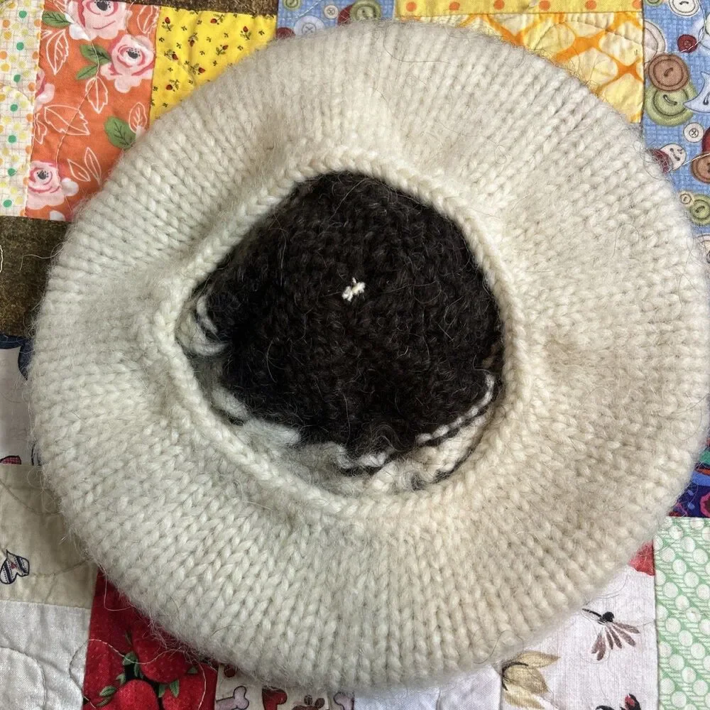 VTG Hand Knit Wool Beret